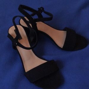 Black sandals